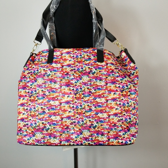 Betsy Johnson weekender sequin print travel bag - Picture 4 of 11